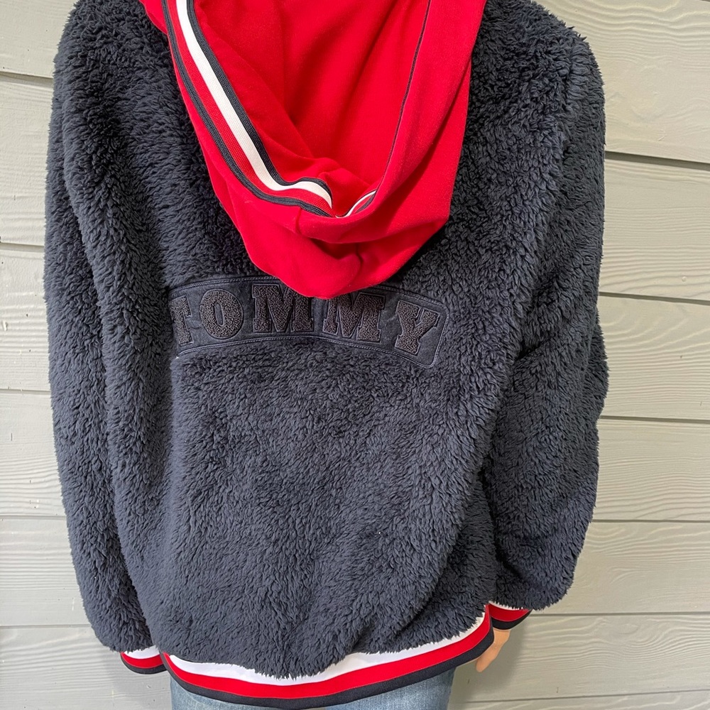 ๐ฅNWT- Tommy Hilfiger Global Sherpa Jacket (Sale) - Picture 12 of 13
